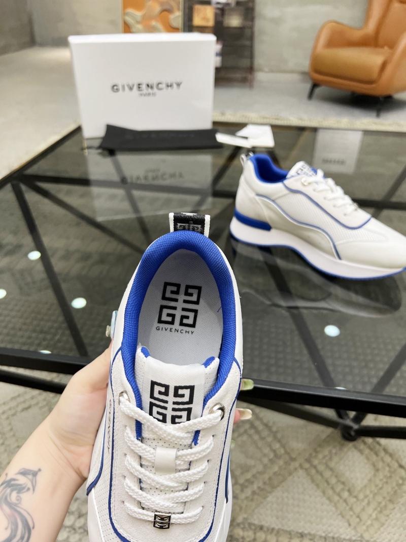 Givenchy Sneakers